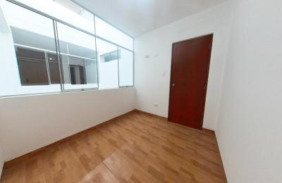 VENTA DE DEPARTAMENTOS DE ESTRENO EN URB. SANTA MARGARITA, LA VICTORIA